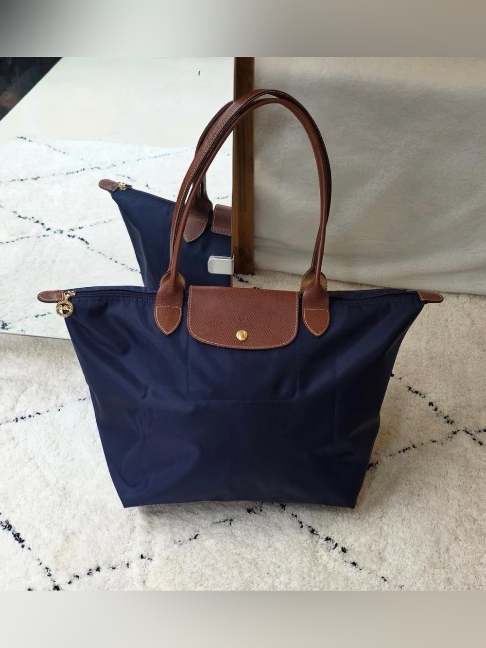 Longchamp Navy size Large - Picture 2 of 7